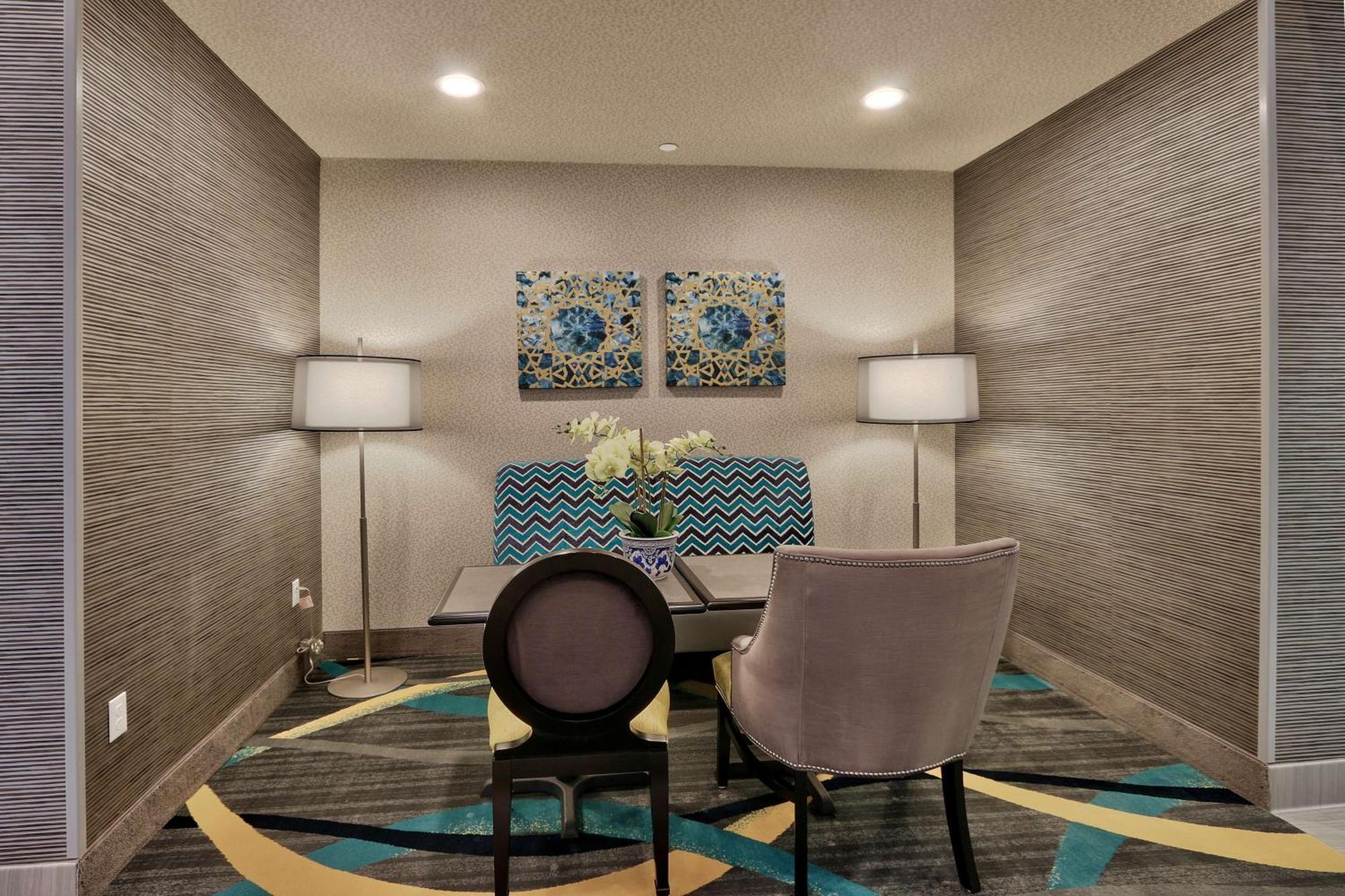 Hampton Inn & Suites Albuquerque Airport Exteriér fotografie
